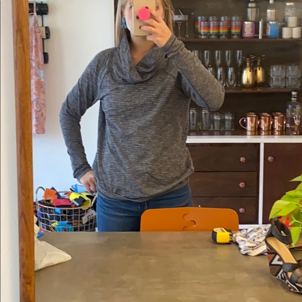 Lululemon cowlneck top